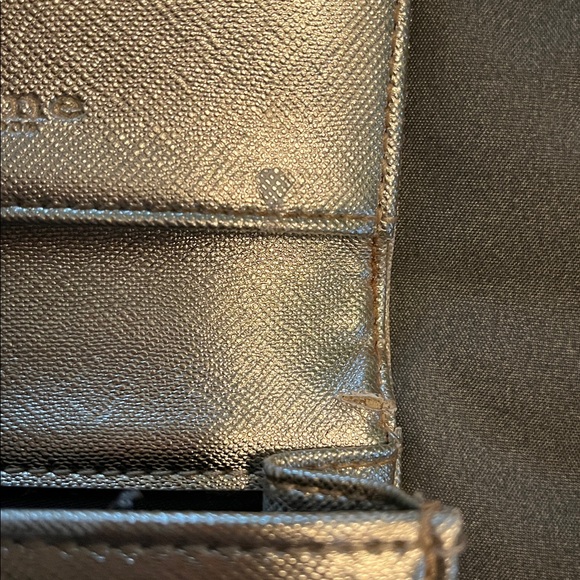 Dune gold wallet with key ring. Stylish gold wallet. - Picture 3 of 3